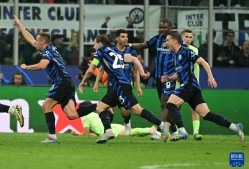 Esports-包含赛地聚焦：NBA总决赛国际比赛日热度飙升，AC米兰再遭质疑，底气十足，数据趋势出现新变化的词条